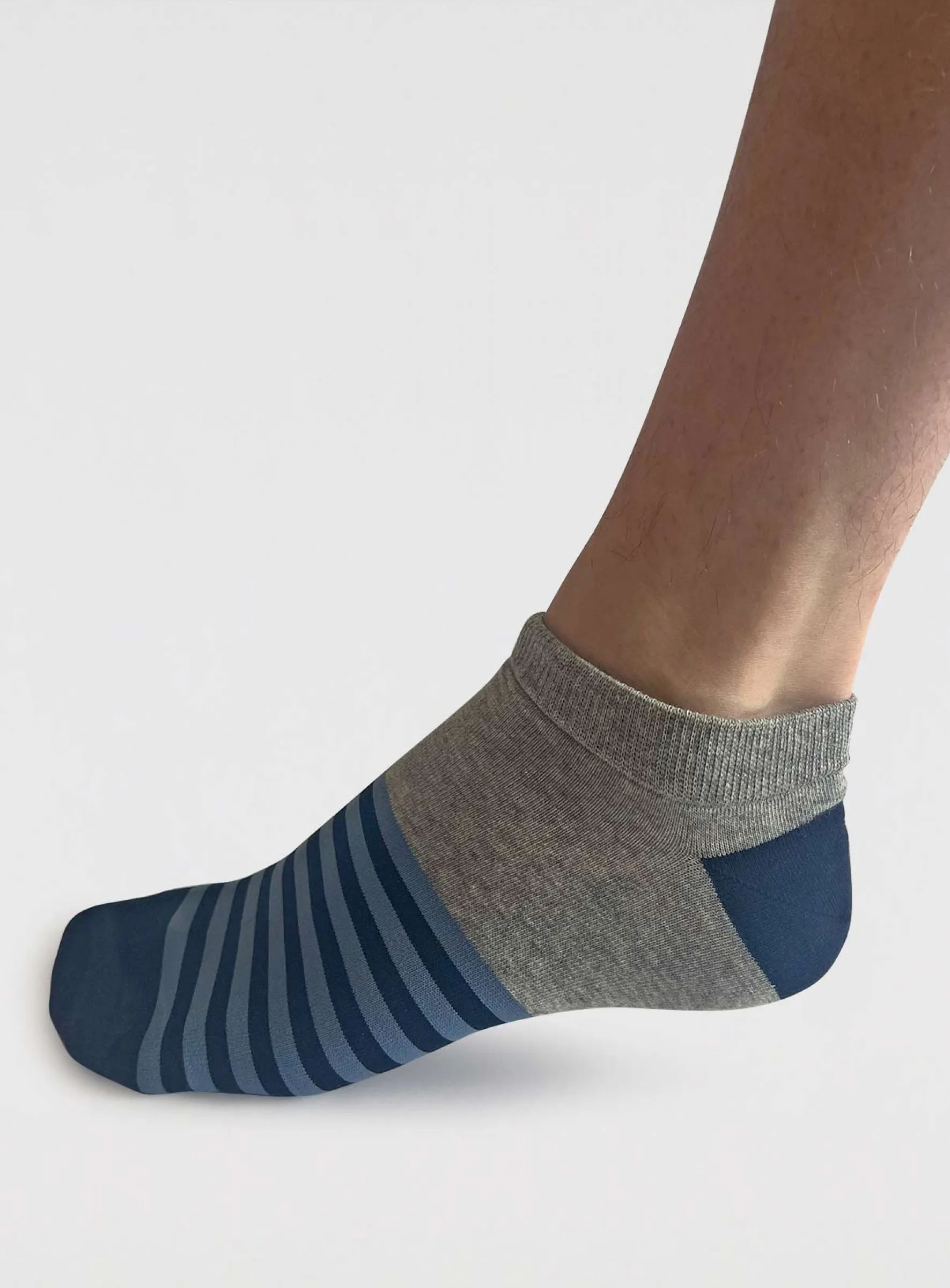 Mens Griffin Pattern Organic Cotton Trainer Socks - Mid Grey Marl