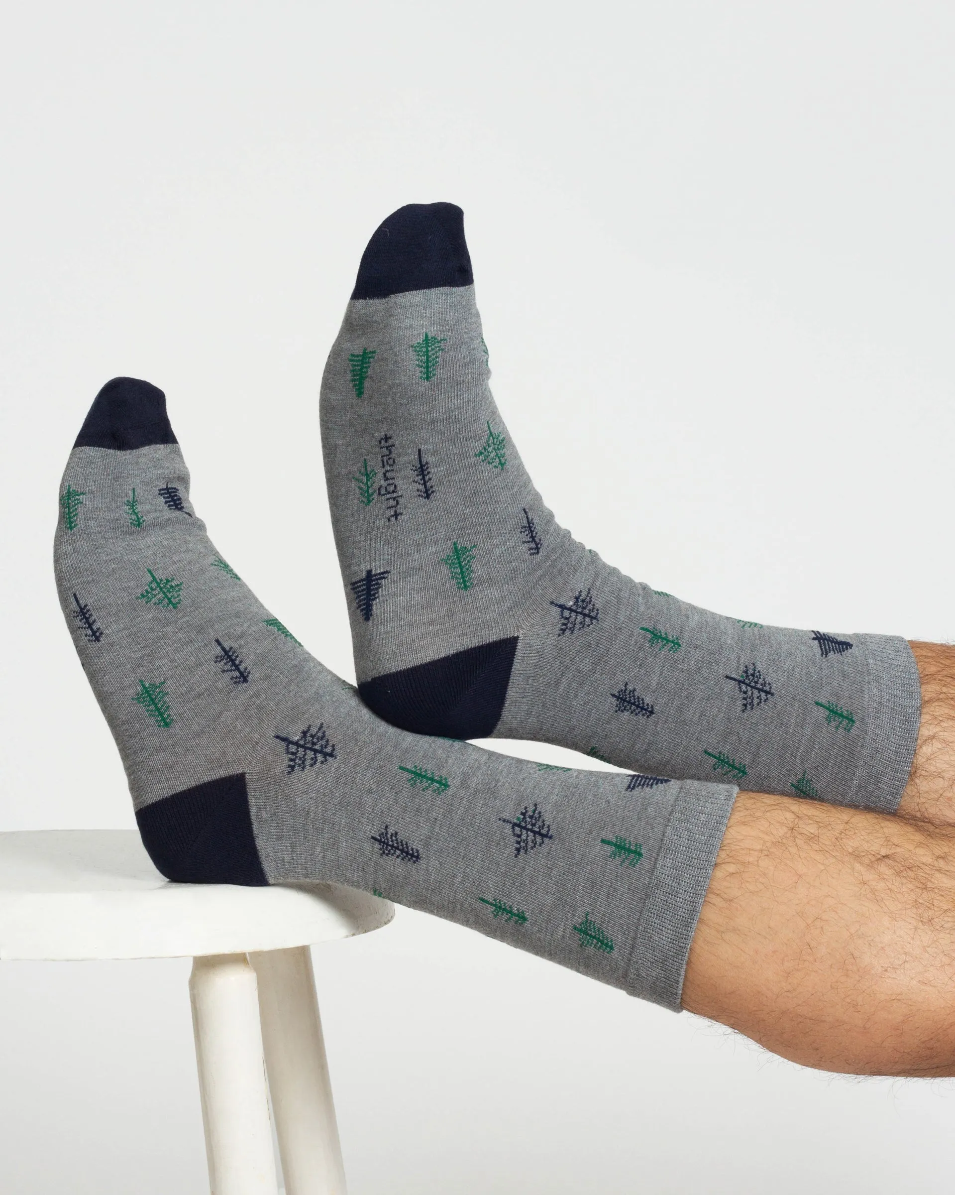 Mountain Range Bamboo Gift Box of 4 Socks - Green/Navy/Grey