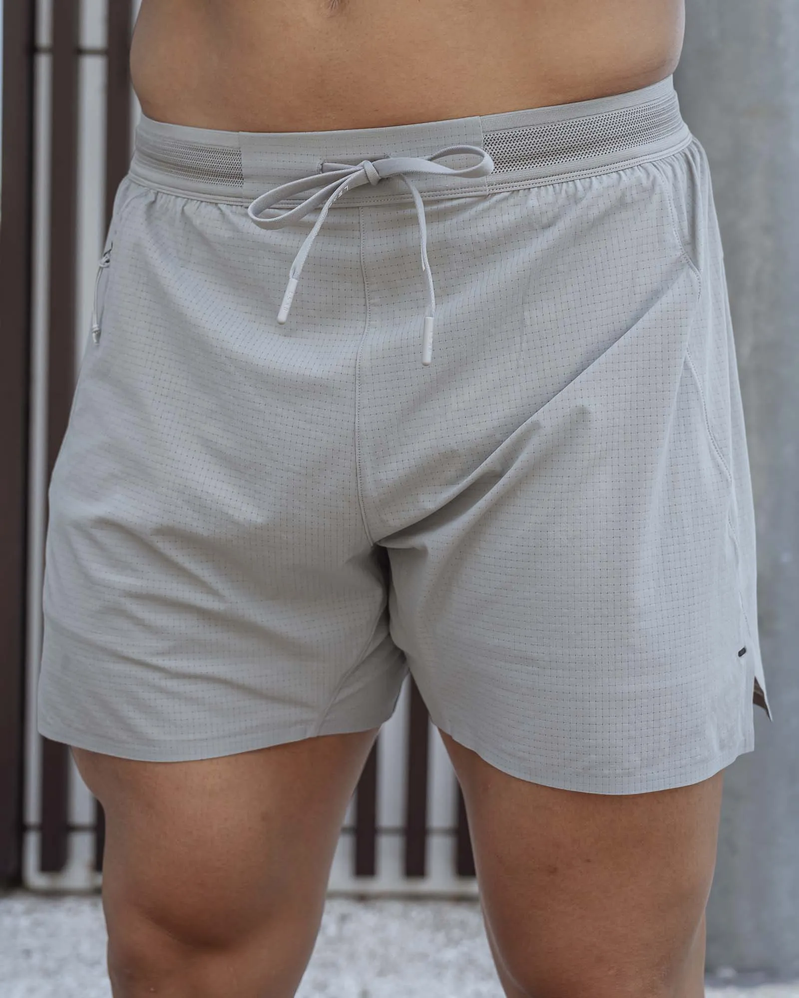 UltraAir 5 Lined Performance Short - Circular Grey