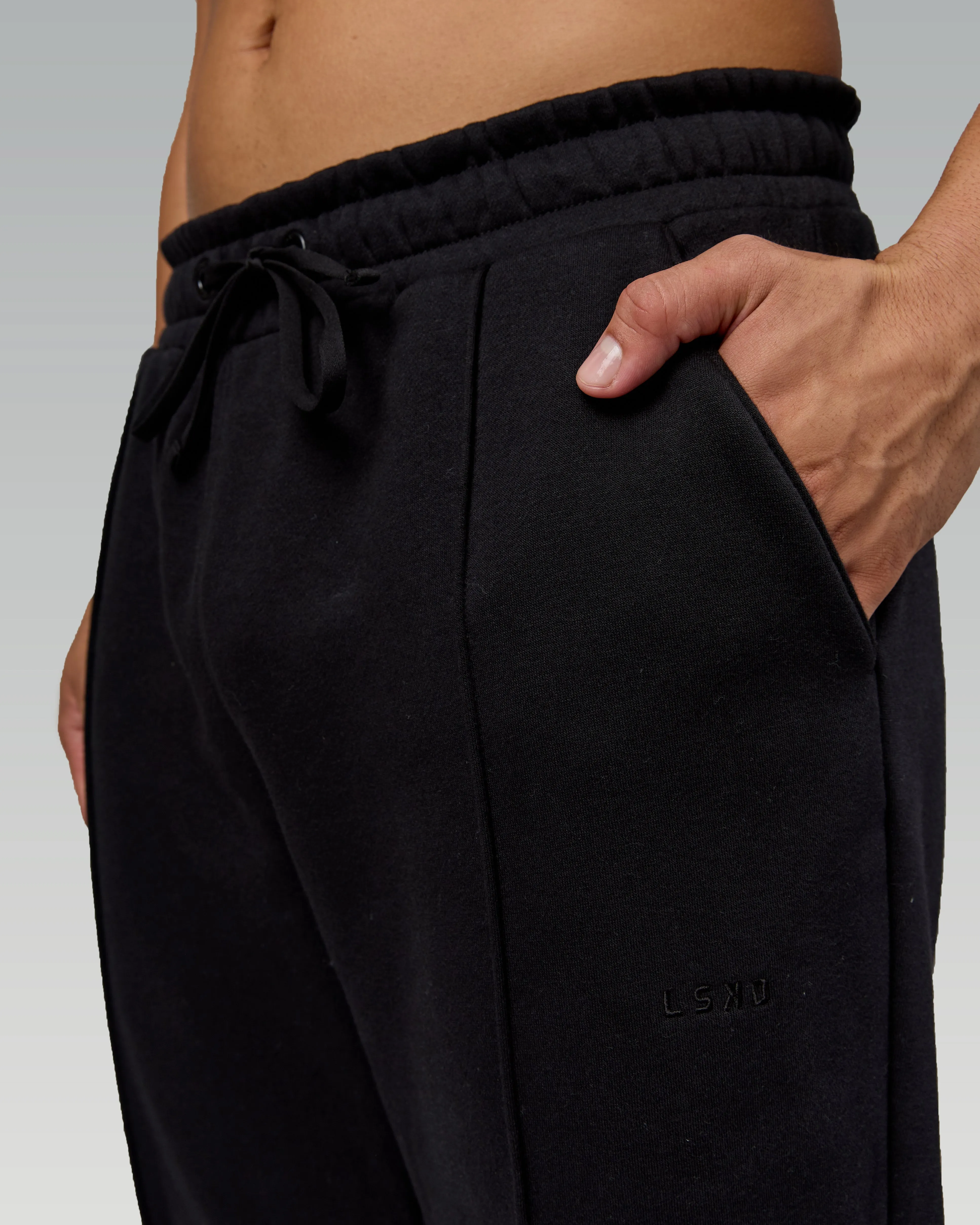 Urban Cropped Jogger - Black