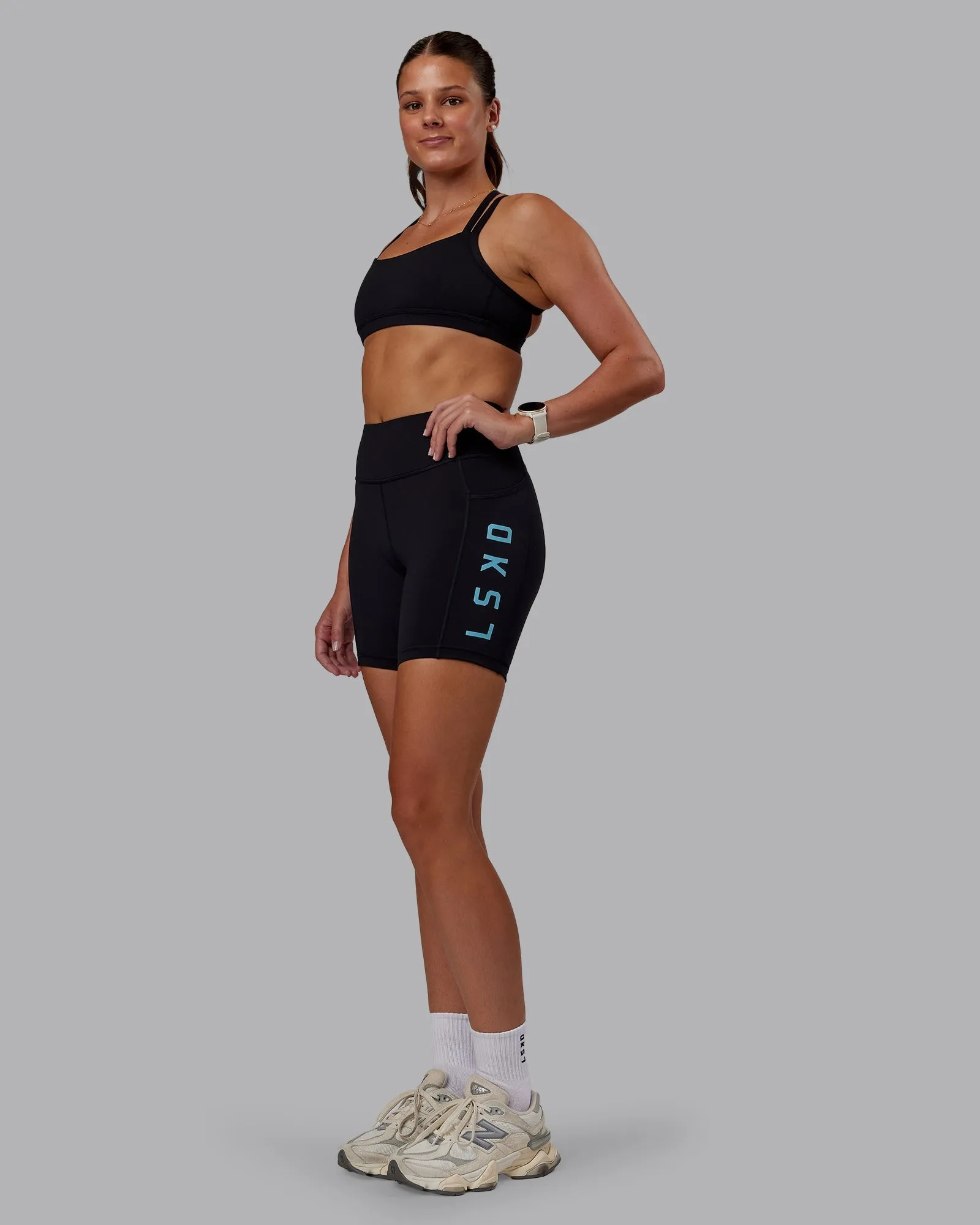 Velocity Sports Bra - Black